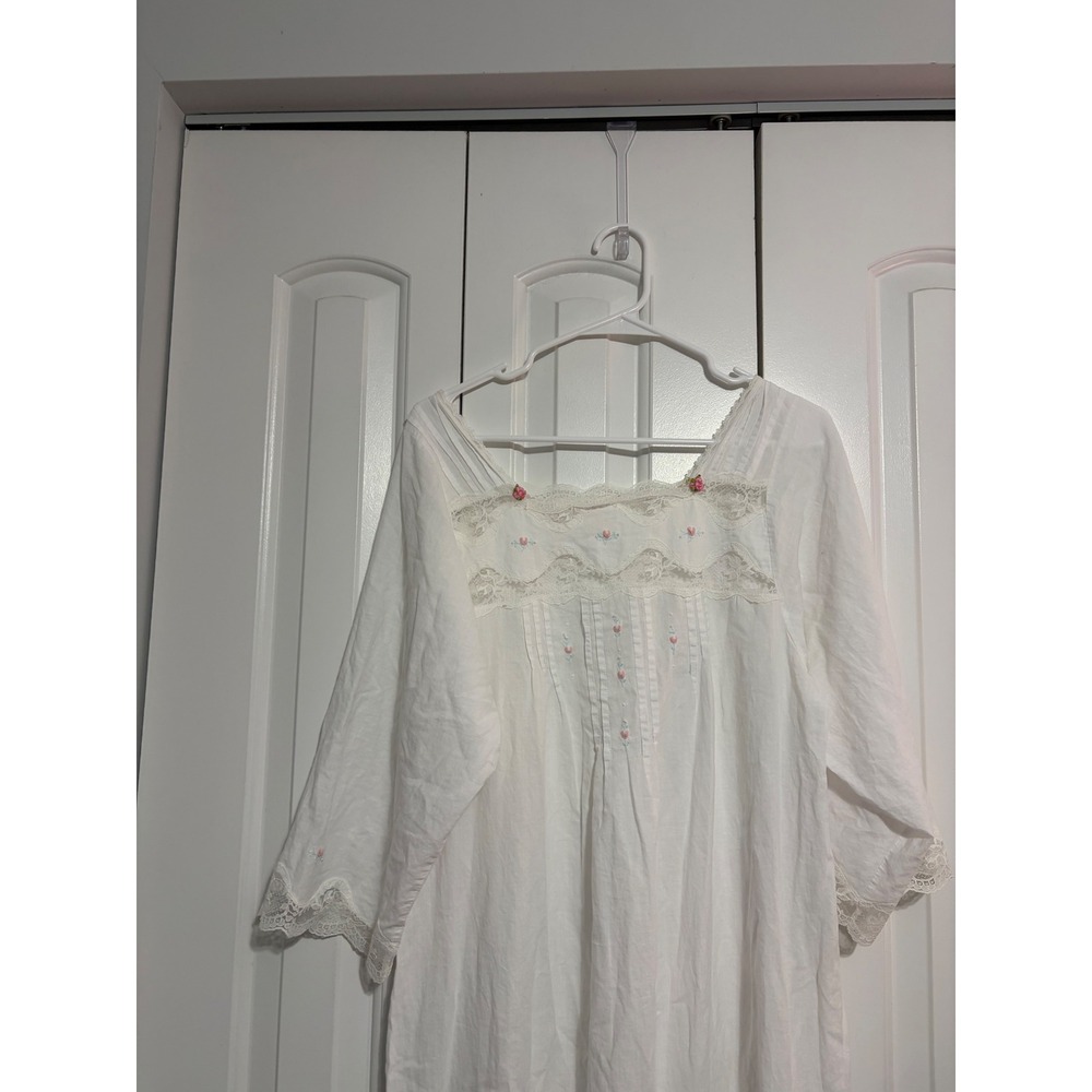 Vintage Nightgown Cottagecore Lace Floral Embroidered White Long Sleepwear L - Picture 2 of 10